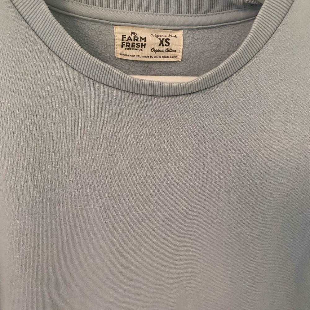 Farm fresh, organic cotton sweatshirt, size extra, small, blue gray - Picture 3 of 6